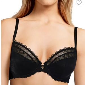 Chantelle 36C C Chic Underwire Bra